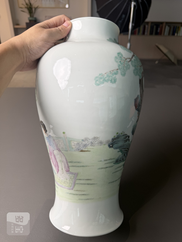 民国 粉彩郭子仪拜寿人物图瓶 - 图5